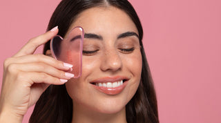 Gua sha: ¿qué es y cómo usarla en tu día a día?