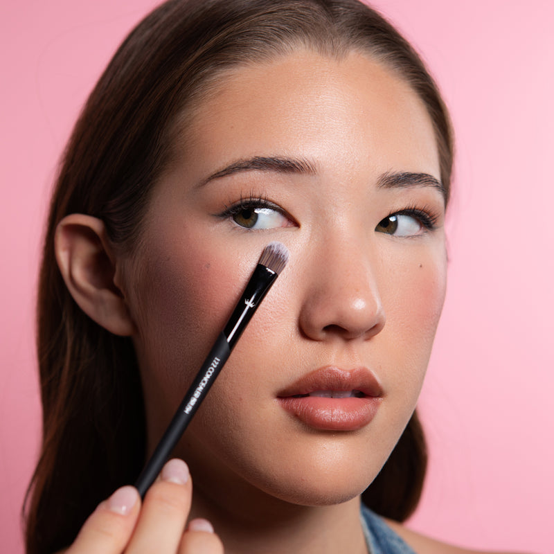 Must Have Brocha Concealer Brush 122